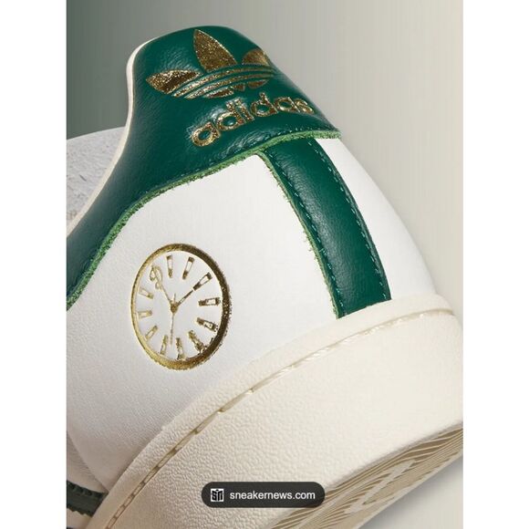NEW in BOX RARE DAME TIME Adidas Damien Lillard Superstar Mens 9.5 US 43 1/3 EUR